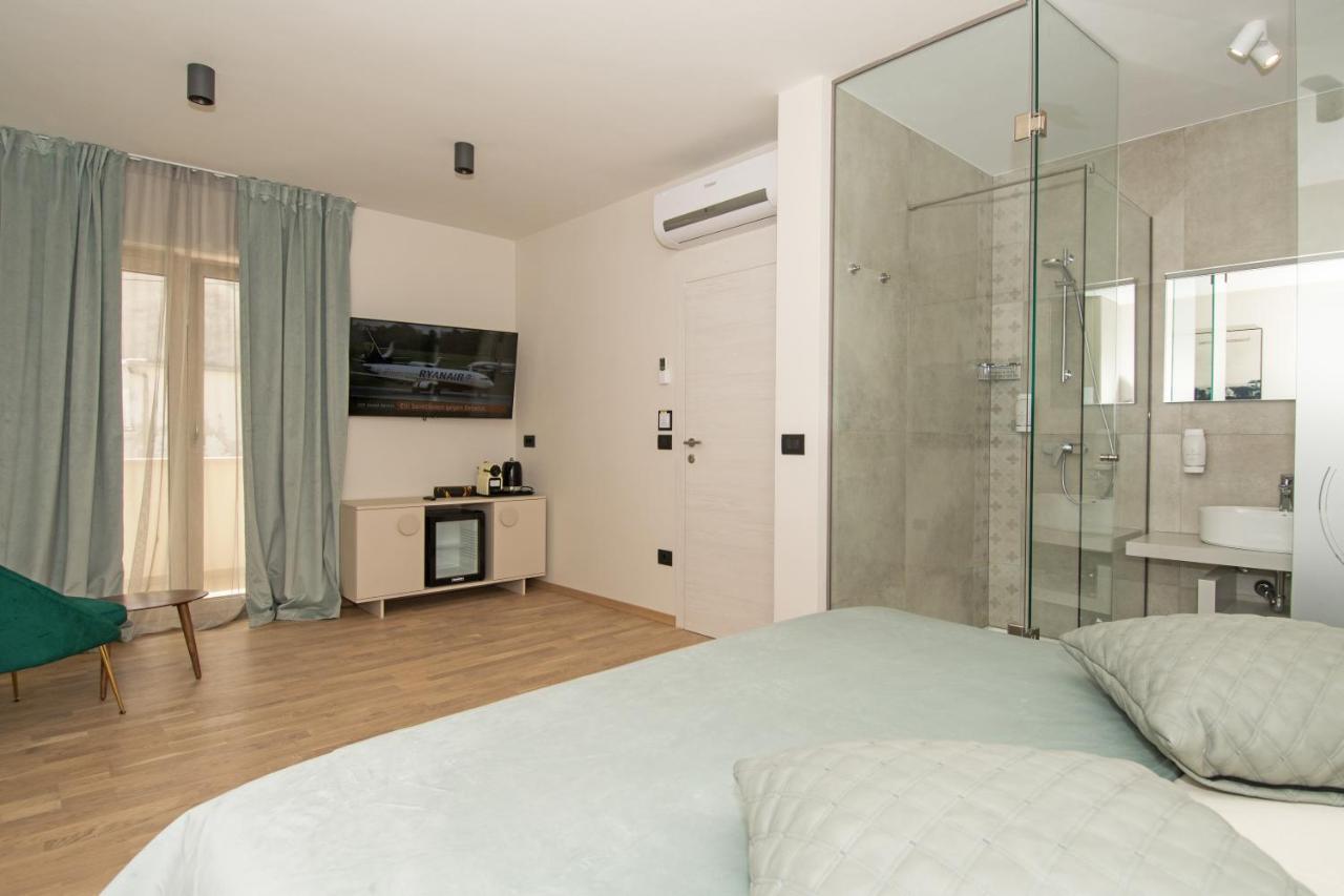 Fra&Kat Rooms Premantura Εξωτερικό φωτογραφία